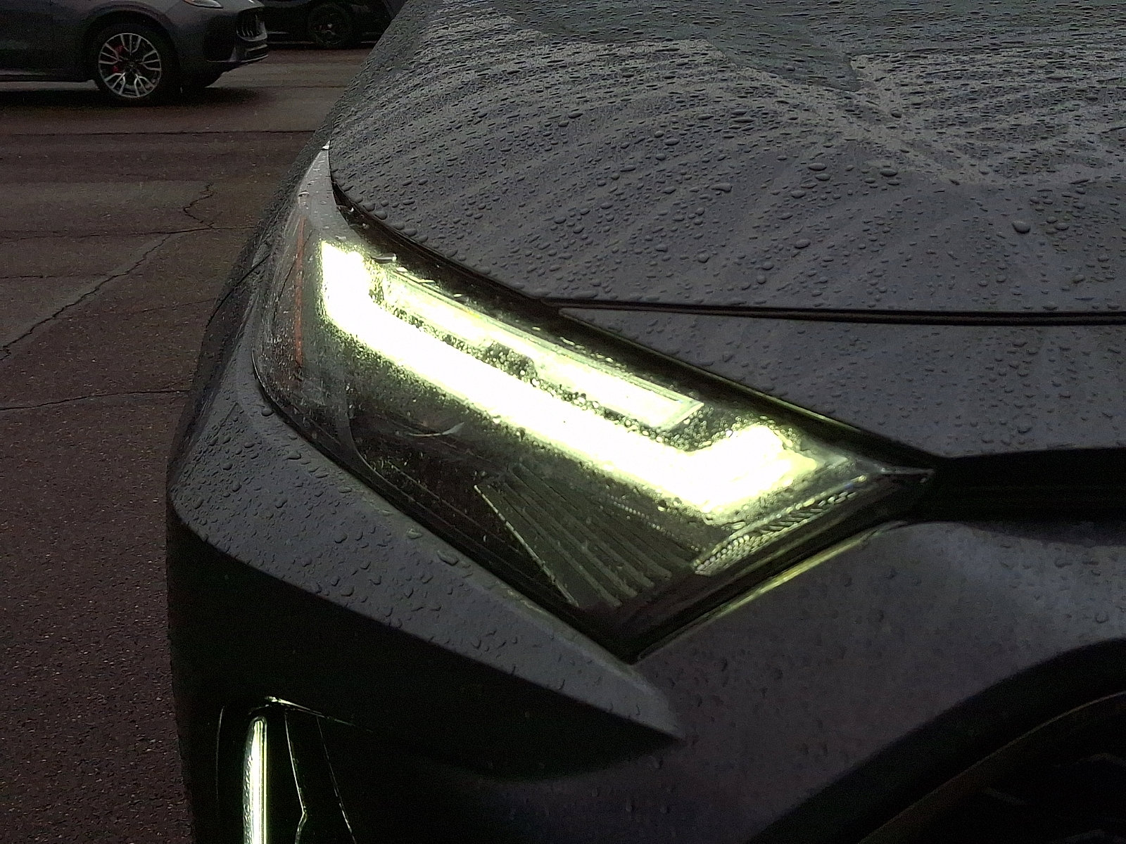 Used 2023 Toyota RAV4 XSE w/ Premium Package image 9