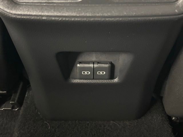 Used 2024 Toyota RAV4 XLE Premium image 13