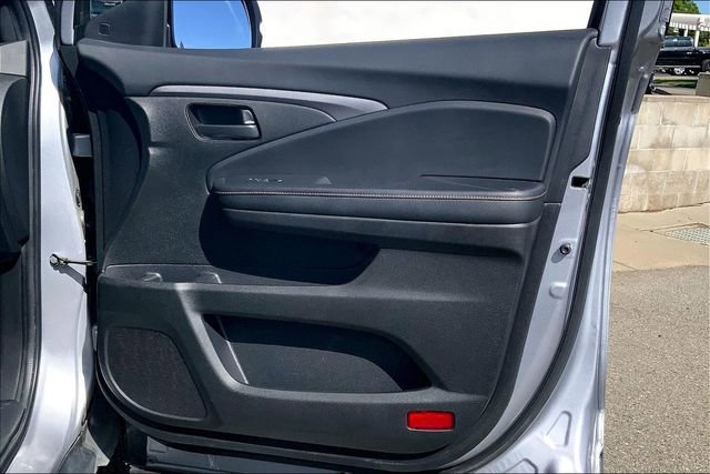 Used 2022 Honda Pilot TrailSport image 24