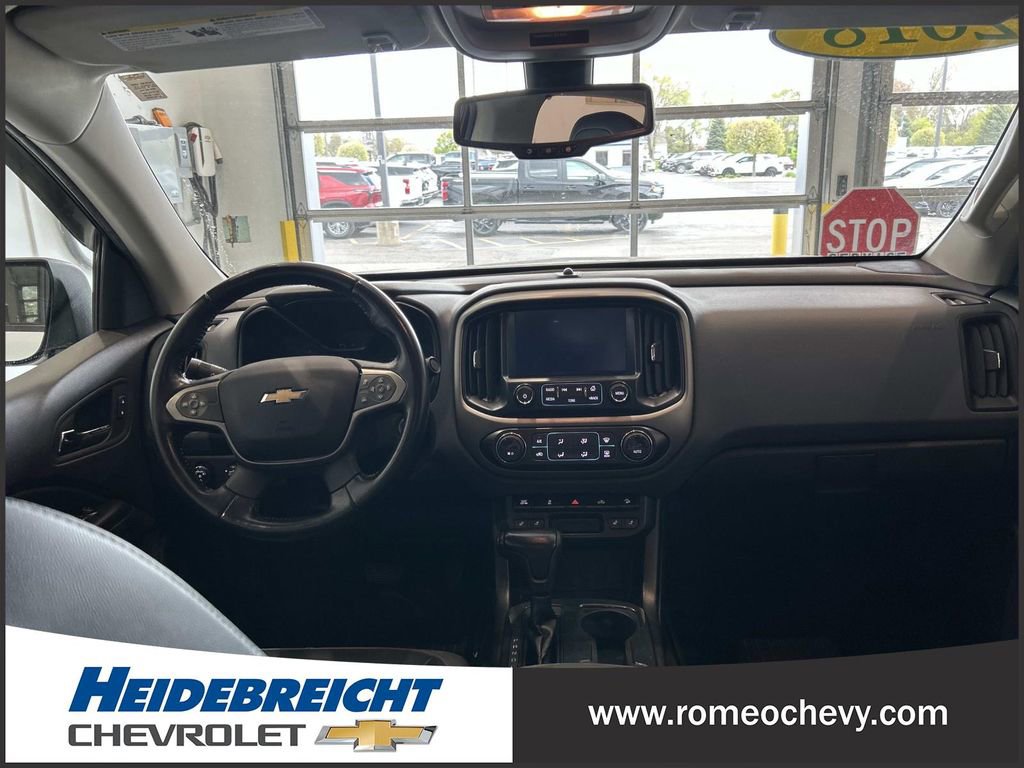 Used 2018 Chevrolet Colorado Z71 AWD/4WD image 16