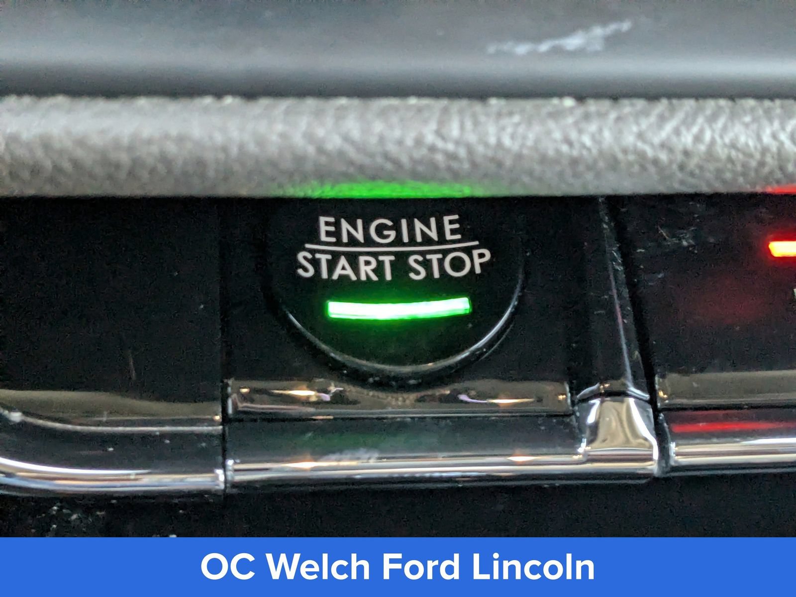 Used 2024 Lincoln Corsair FWD w/ Equipment Group 101A image 33