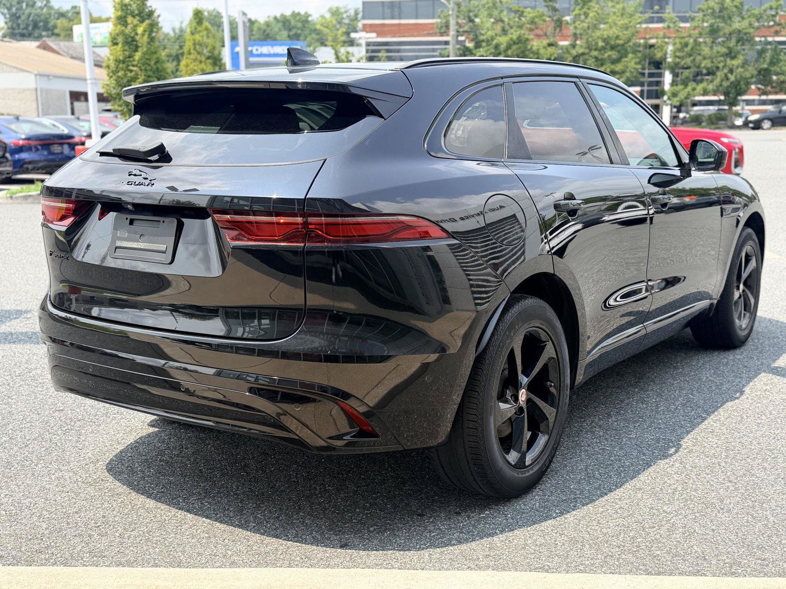 Used 2021 Jaguar F-PACE S AWD/4WD image 6