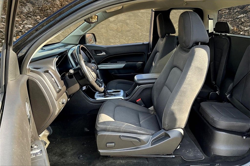 Used 2016 Chevrolet Colorado LT image 22