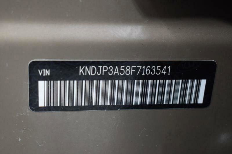 Used 2015 Kia Soul + image 13