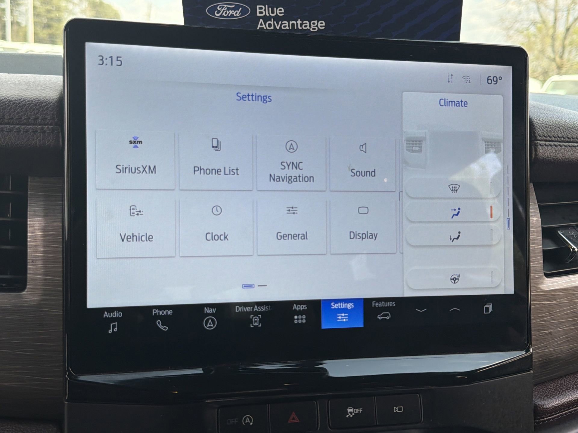 Certified 2024 Ford Expedition Limited image 10