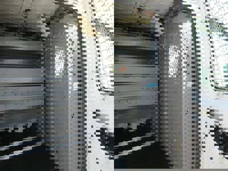 Used 2014 Chevrolet Express 2500 image 14