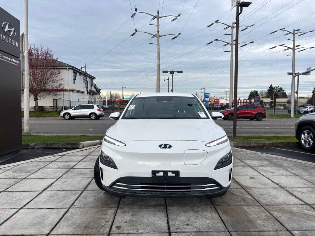 Certified 2023 Hyundai Kona SE image 3