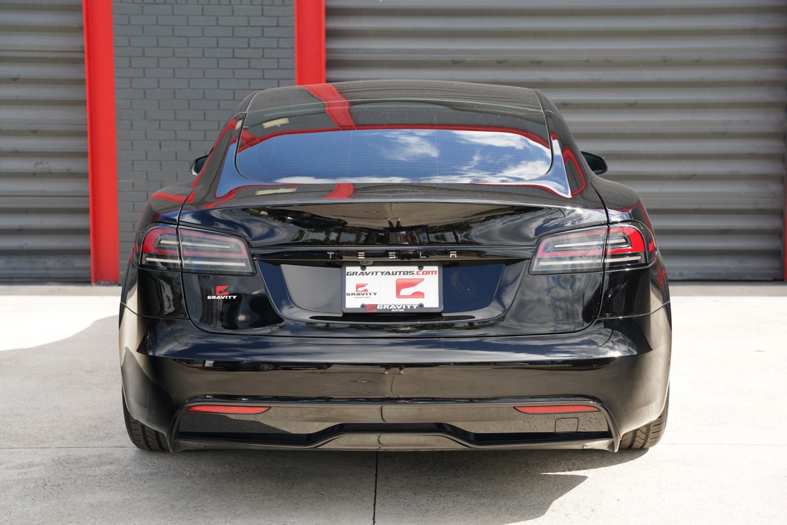 Used 2023 Tesla Model S Standard Range image 6