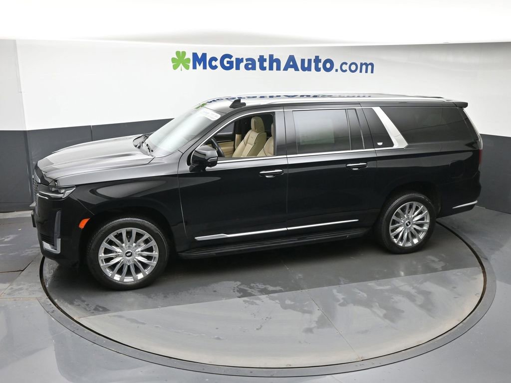 Used 2022 Cadillac Escalade ESV Premium Luxury image 32