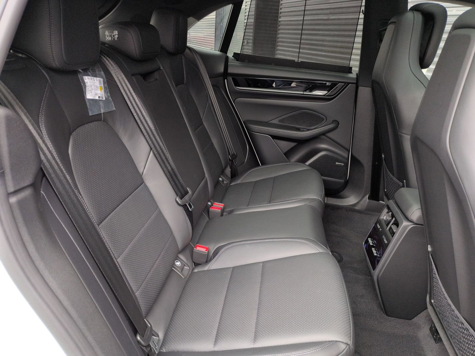 Used 2026 Porsche Macan Electric image 22