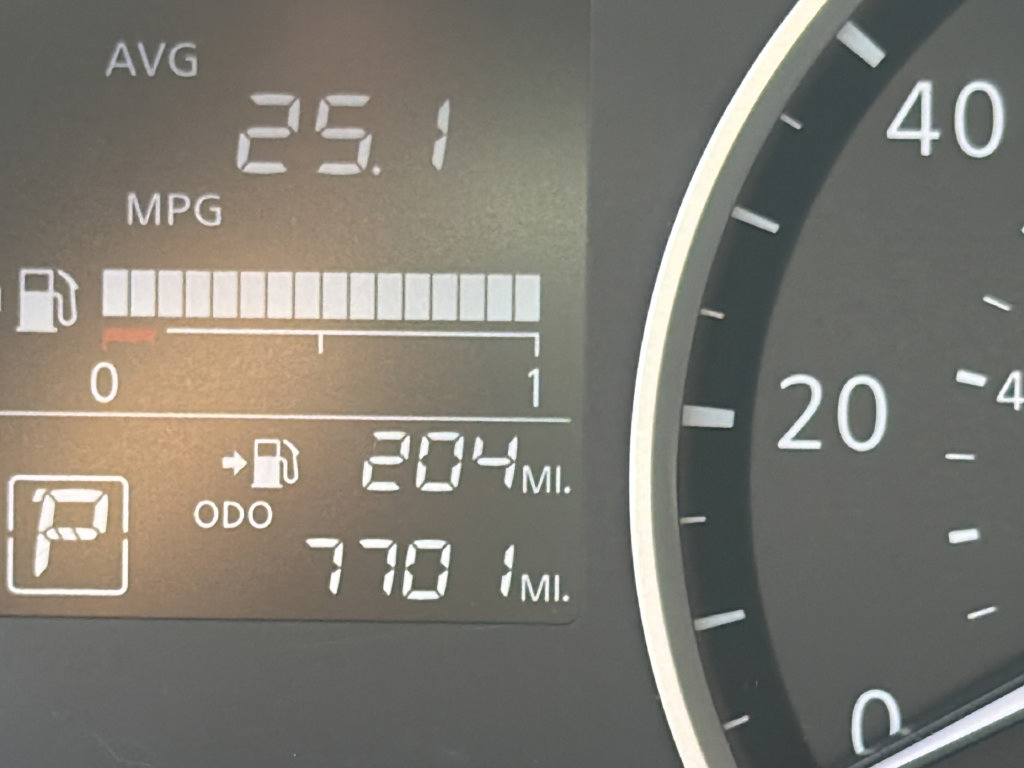 Certified 2025 Nissan Versa S w/ S Plus Package FWD image 36