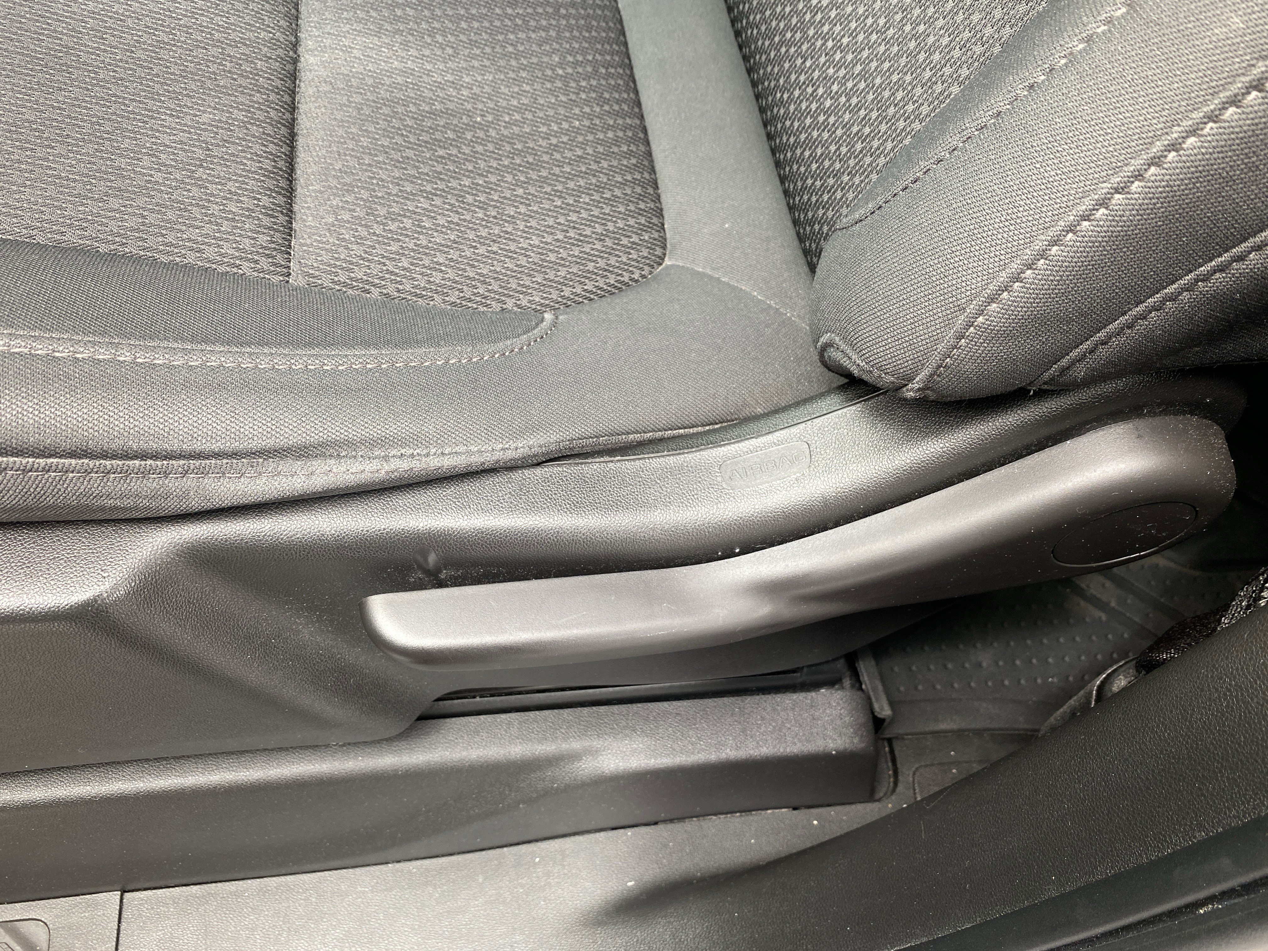 Used 2021 Chevrolet Silverado 1500 Custom RWD image 16