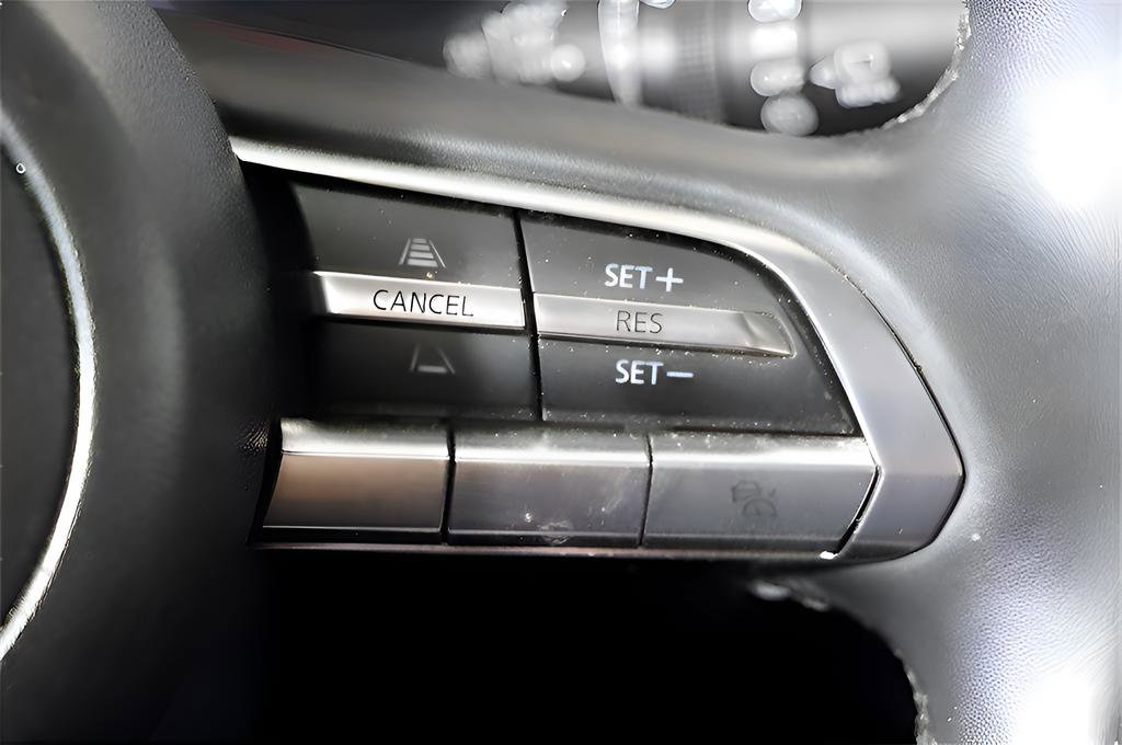 Used 2024 MAZDA CX-50 AWD 2.5 S w/ Premium Package image 16