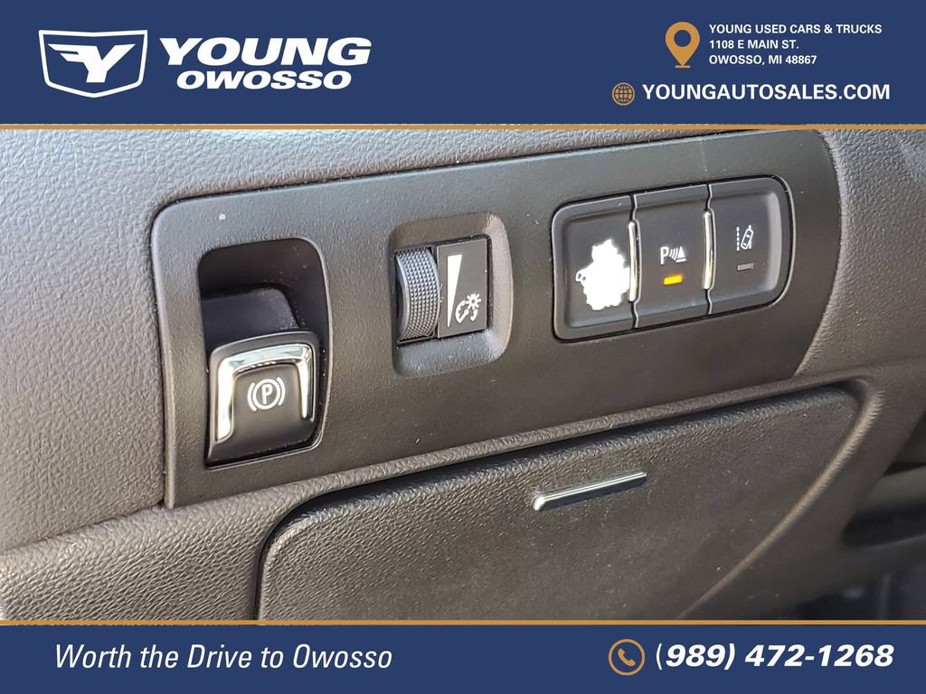 Used 2014 Chevrolet Impala LT w/ Premium Seating Package FWD image 11