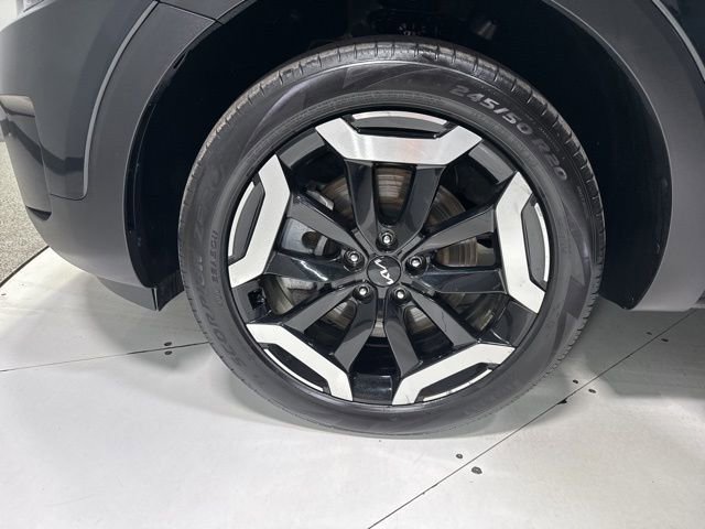 Used 2025 Kia Telluride S image 10