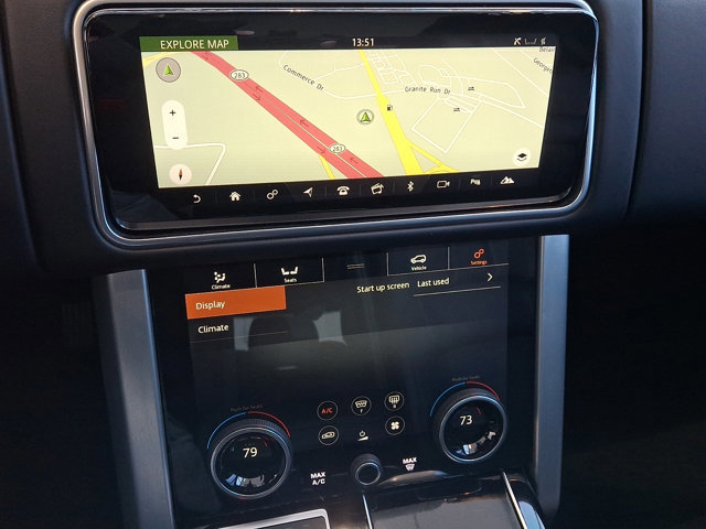 Used 2020 Land Rover Range Rover HSE image 15