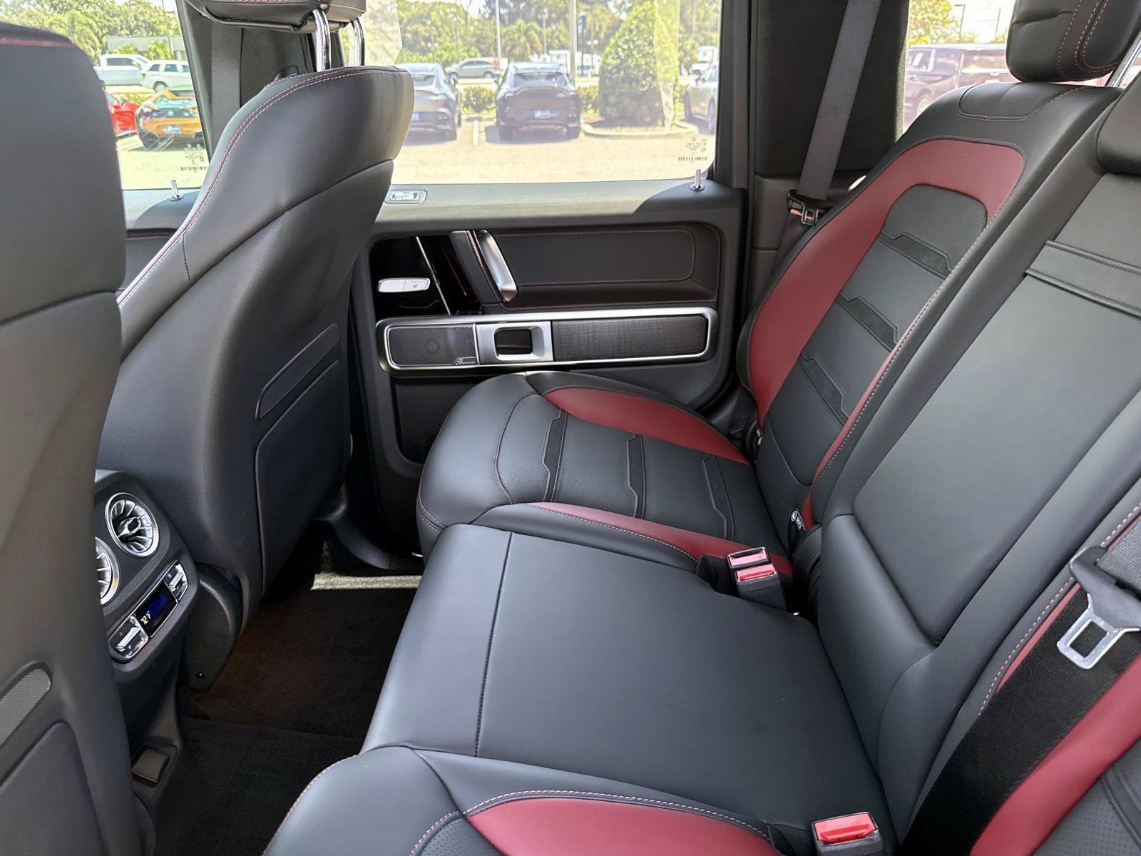 Certified 2025 Mercedes-Benz G 63 AMG 4MATIC w/ AMG Performance Package image 14