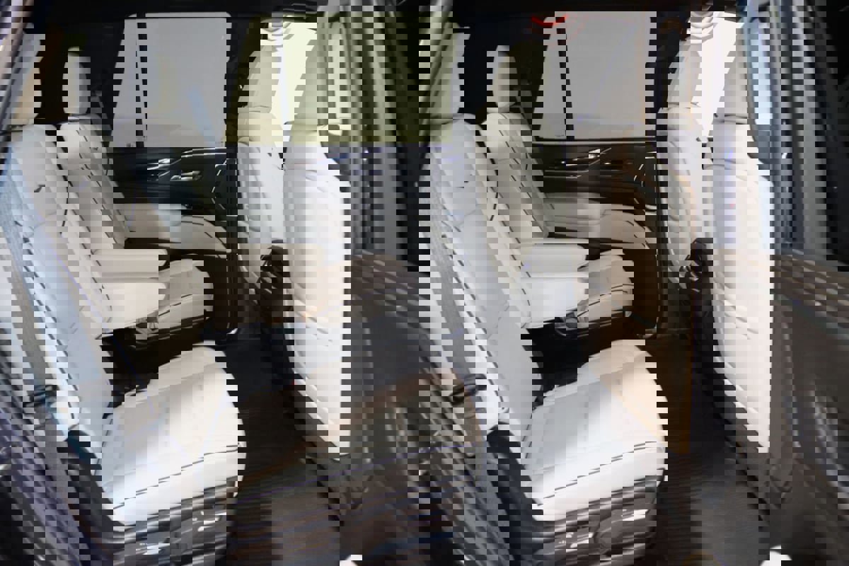 Used 2024 Cadillac Escalade Sport w/ Touring Package image 77