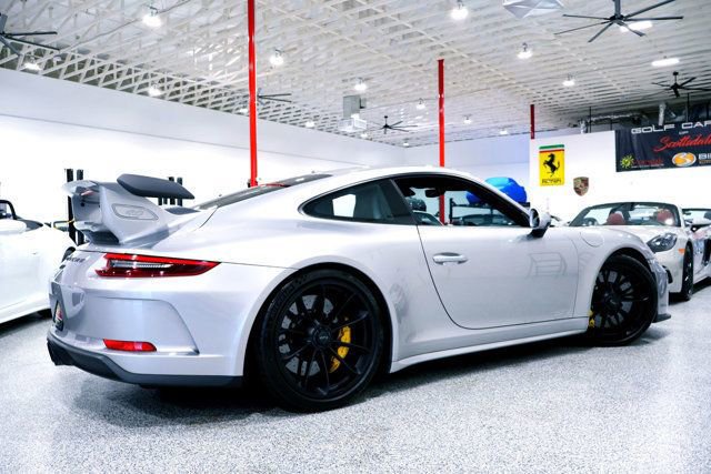 Used 2018 Porsche 911 GT3 image 12