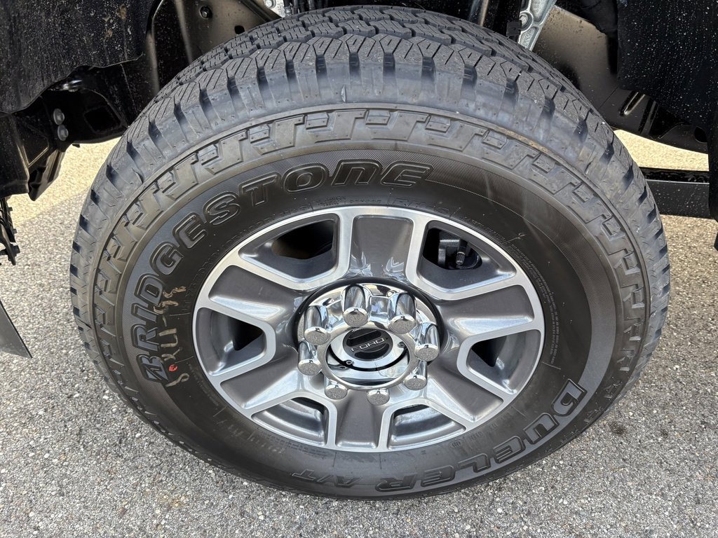 New 2026 Ford F250 Lariat w/ Lariat Premium Package image 12