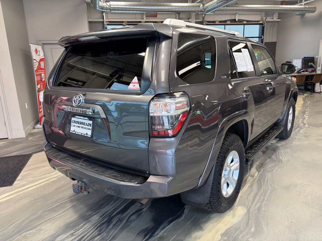 Used 2017 Toyota 4Runner SR5 AWD/4WD image 45