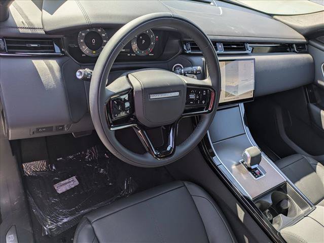 New 2026 Land Rover Range Rover Velar Dynamic SE AWD/4WD image 3