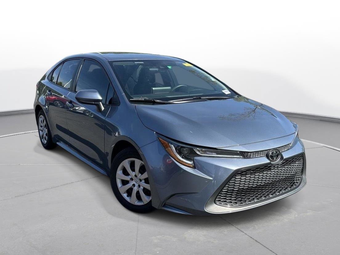 Used 2021 Toyota Corolla LE image 4
