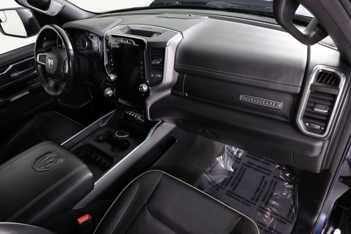 Used 2023 RAM 1500 Laramie AWD/4WD image 39