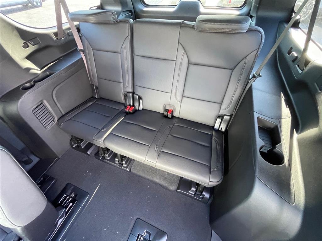 New 2027 Chevrolet Suburban High Country AWD/4WD image 27