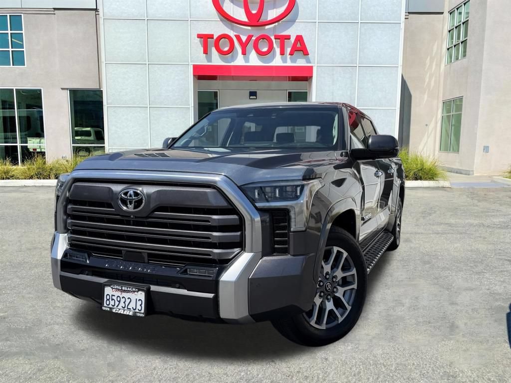 Used 2022 Toyota Tundra Limited RWD image 5