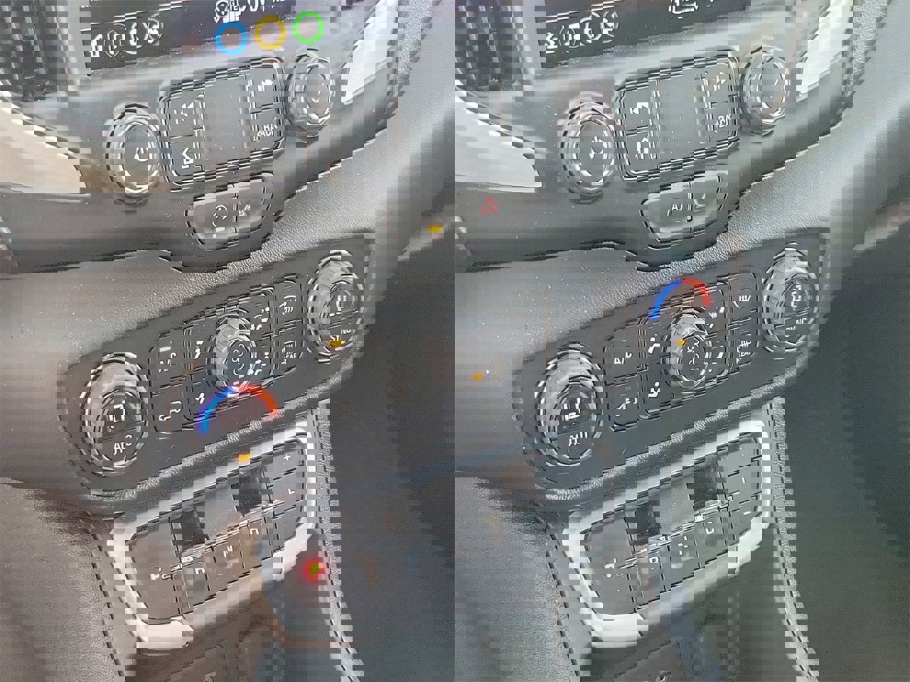 Used 2023 GMC Terrain SLT image 26