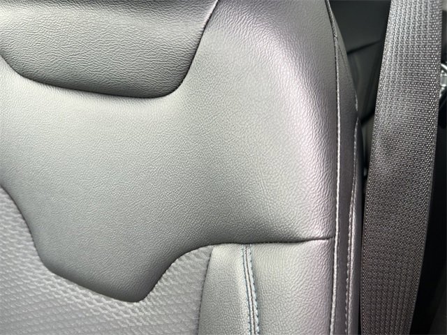 New 2026 Jeep Compass Latitude image 10
