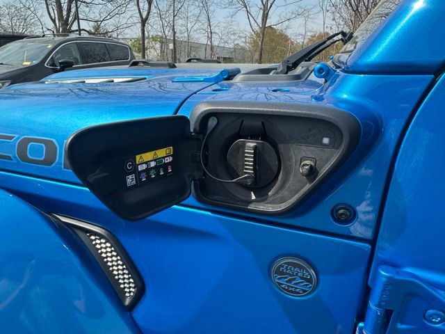 Used 2023 Jeep Wrangler Unlimited Rubicon 4xe image 16