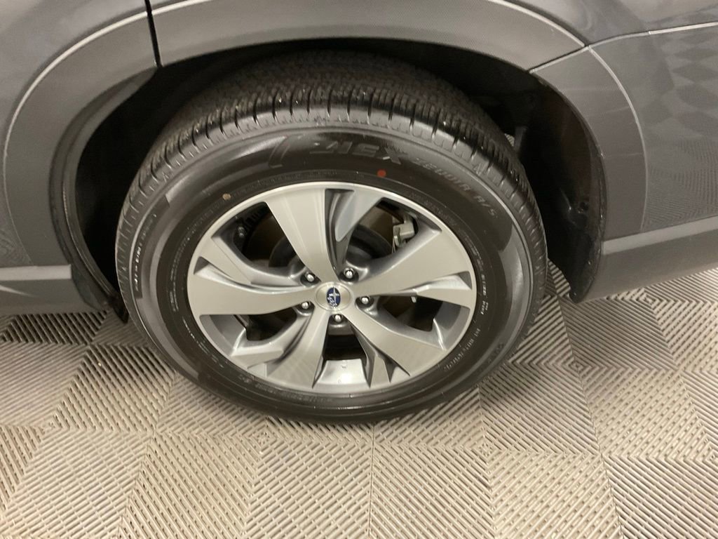 Certified 2023 Subaru Ascent Premium w/ Convenience Package AWD/4WD image 12