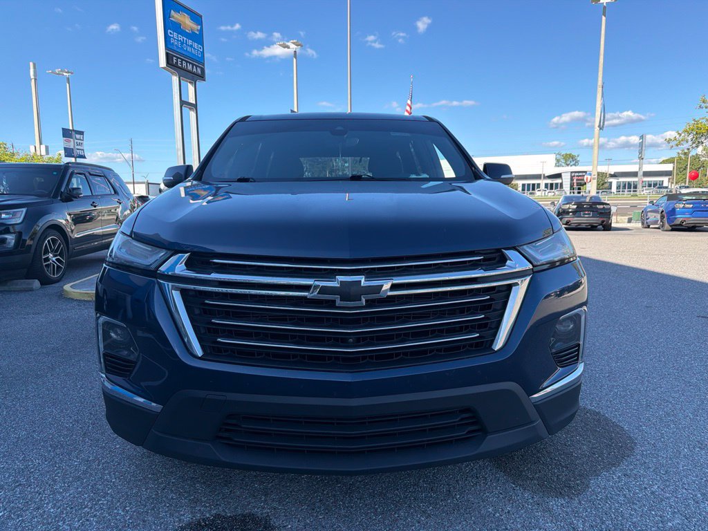 Used 2022 Chevrolet Traverse LT FWD image 18