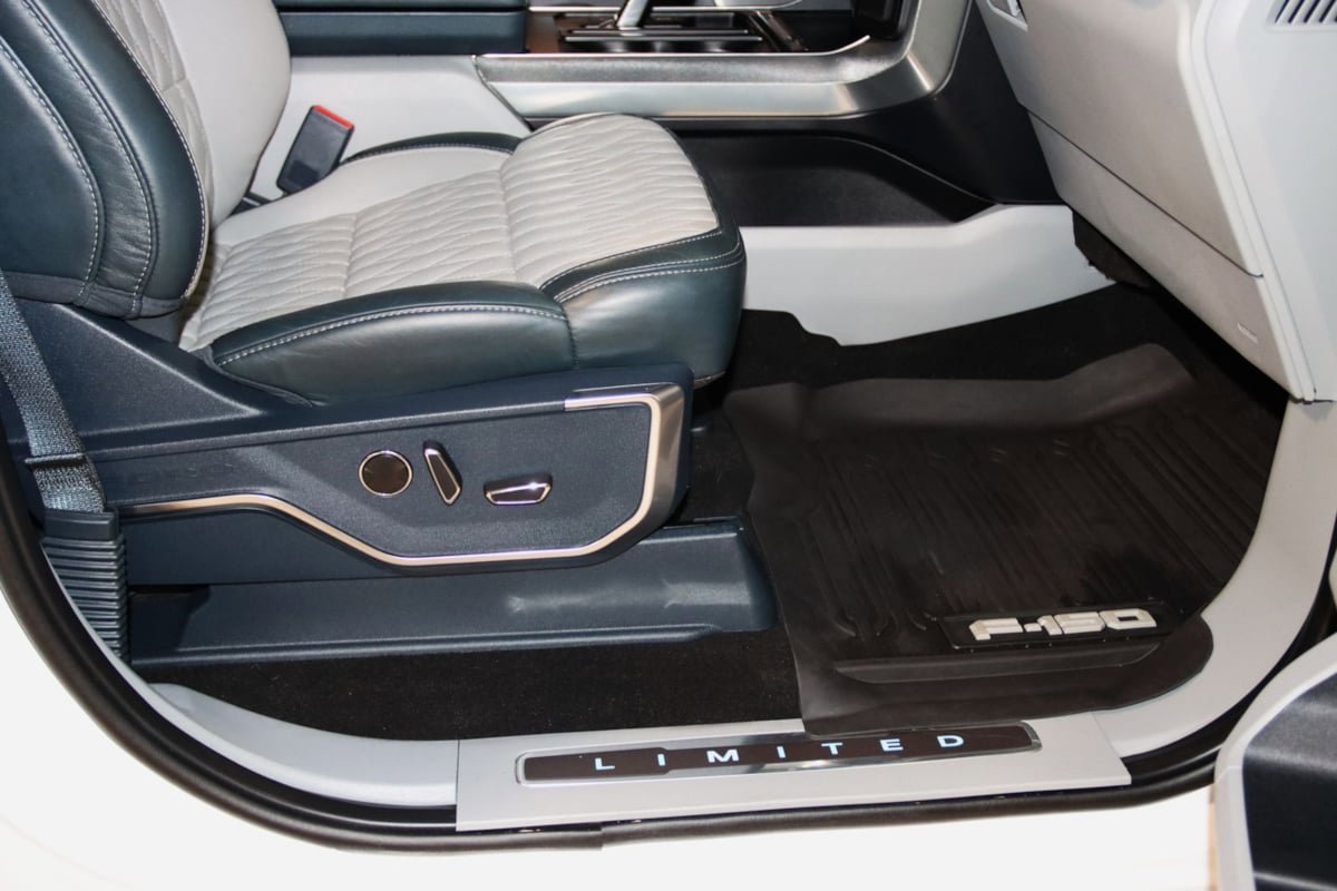 Used 2023 Ford F150 Limited AWD/4WD image 66