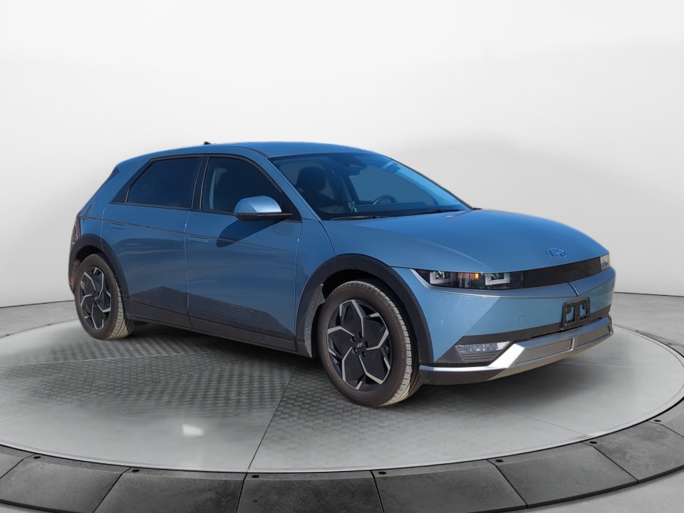Certified 2024 Hyundai Ioniq 5 SE image 1