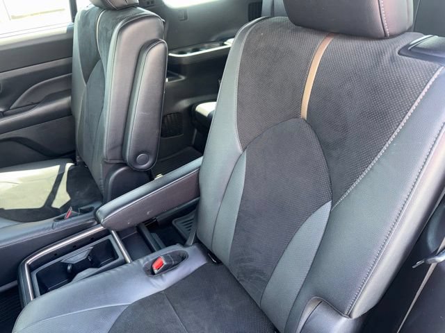 Used 2024 Toyota Grand Highlander AWD Hybrid image 20