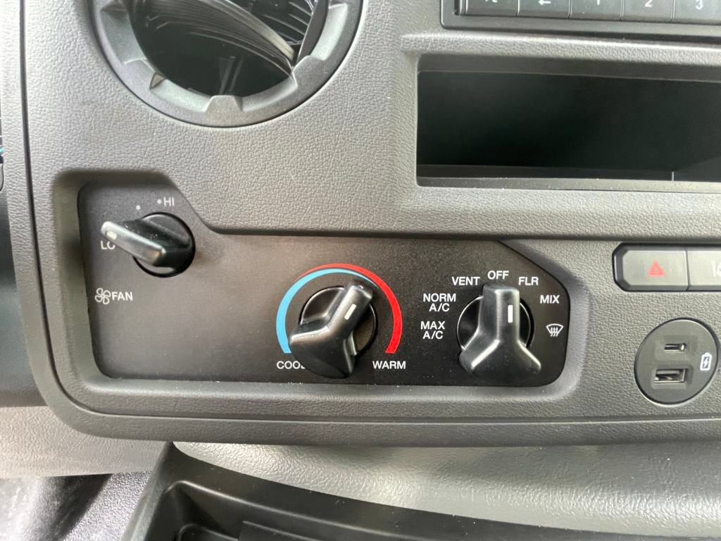 New 2024 Ford E-450 and Econoline 450 Super Duty w/ Driver's Safety Package RWD image 22