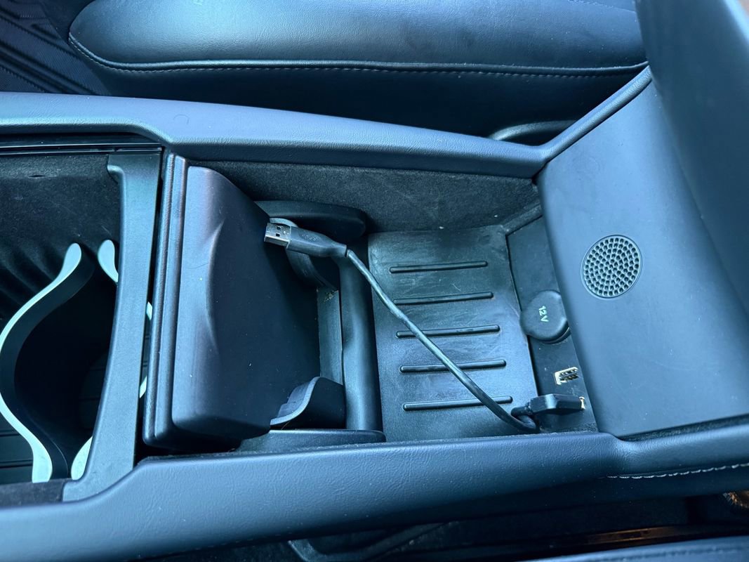 Used 2020 Tesla Model X Long Range image 41