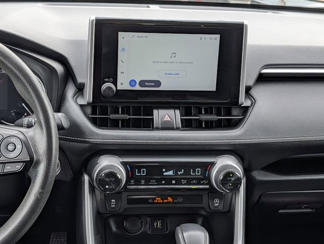 Used 2025 Toyota RAV4 XLE FWD image 14