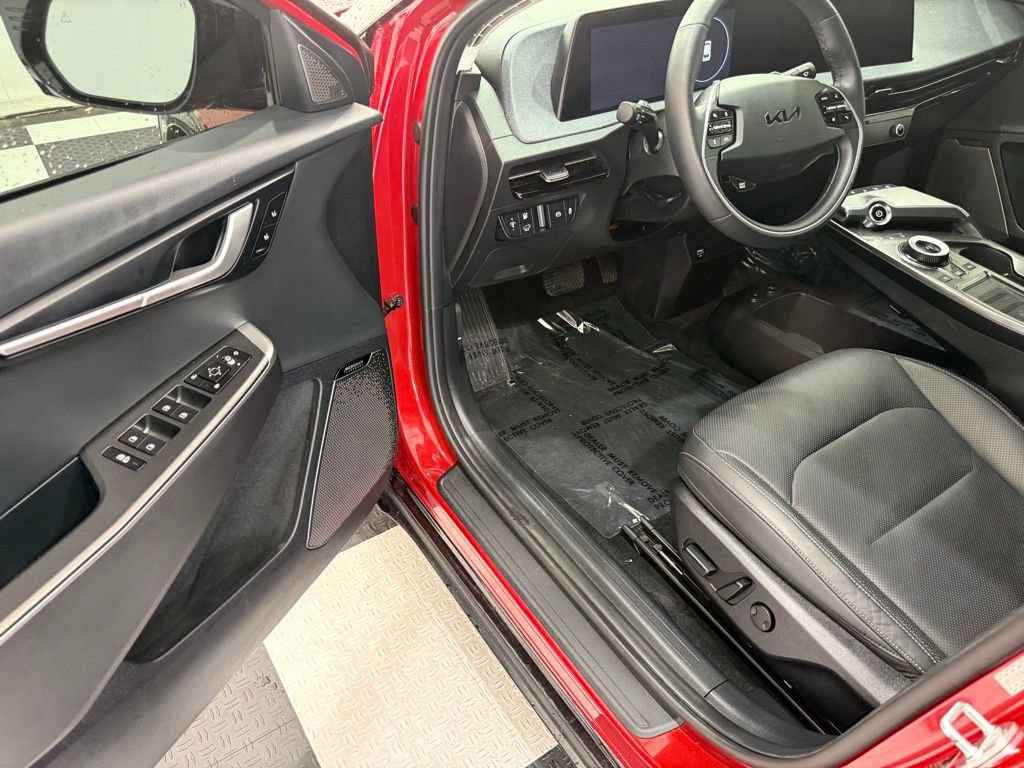 Used 2022 Kia EV6 Wind w/ Wind Technology Package AWD/4WD image 34