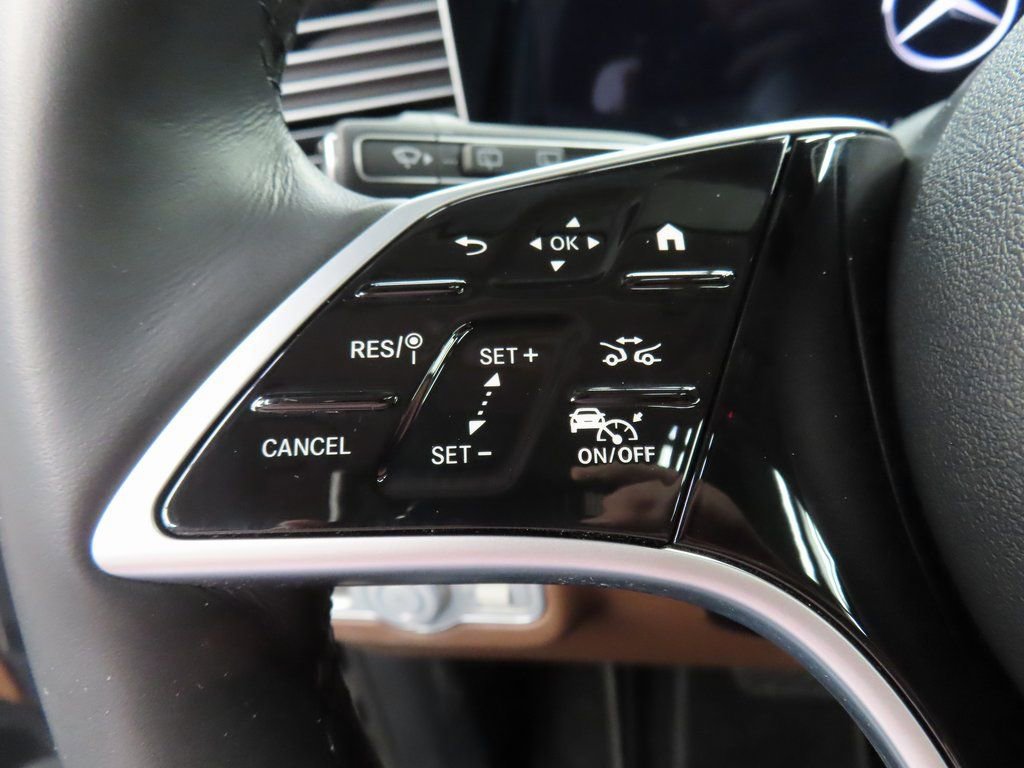 Used 2024 Mercedes-Benz GLE 350 4MATIC image 56