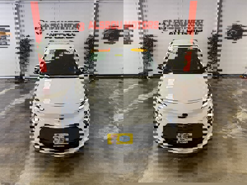 Used 2023 Chevrolet Bolt EUV LT image 1