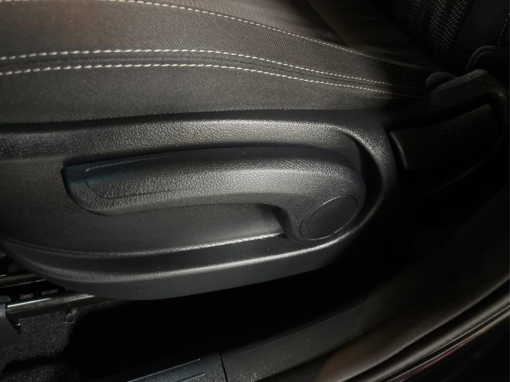 Used 2022 Kia Sportage LX image 34