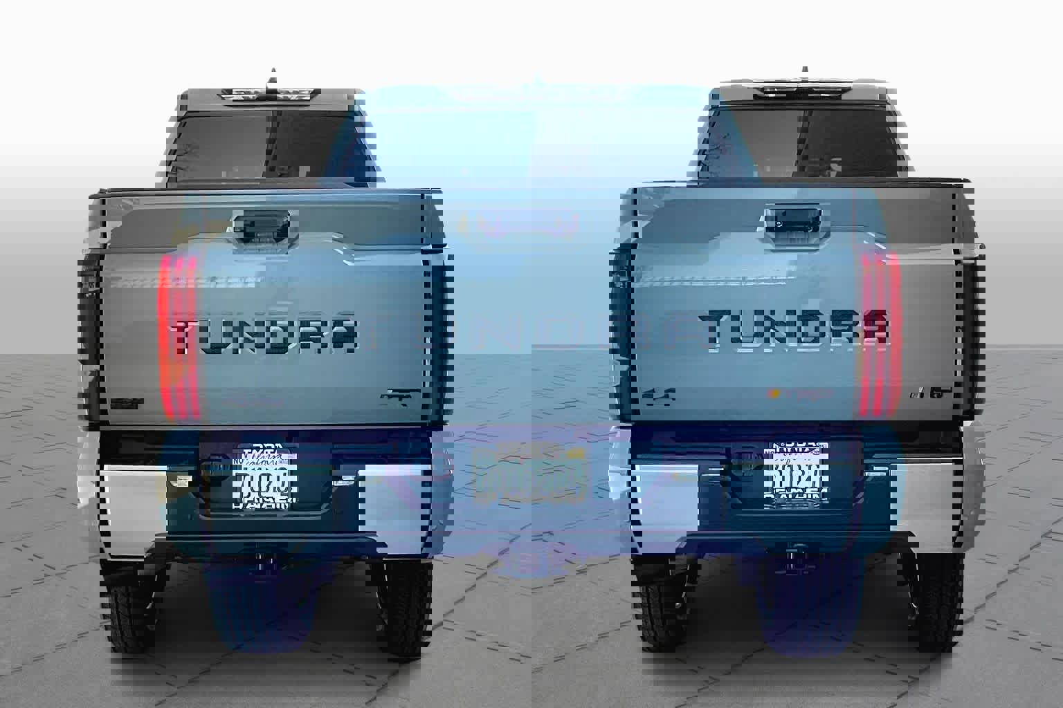 Used 2025 Toyota Tundra Limited image 4