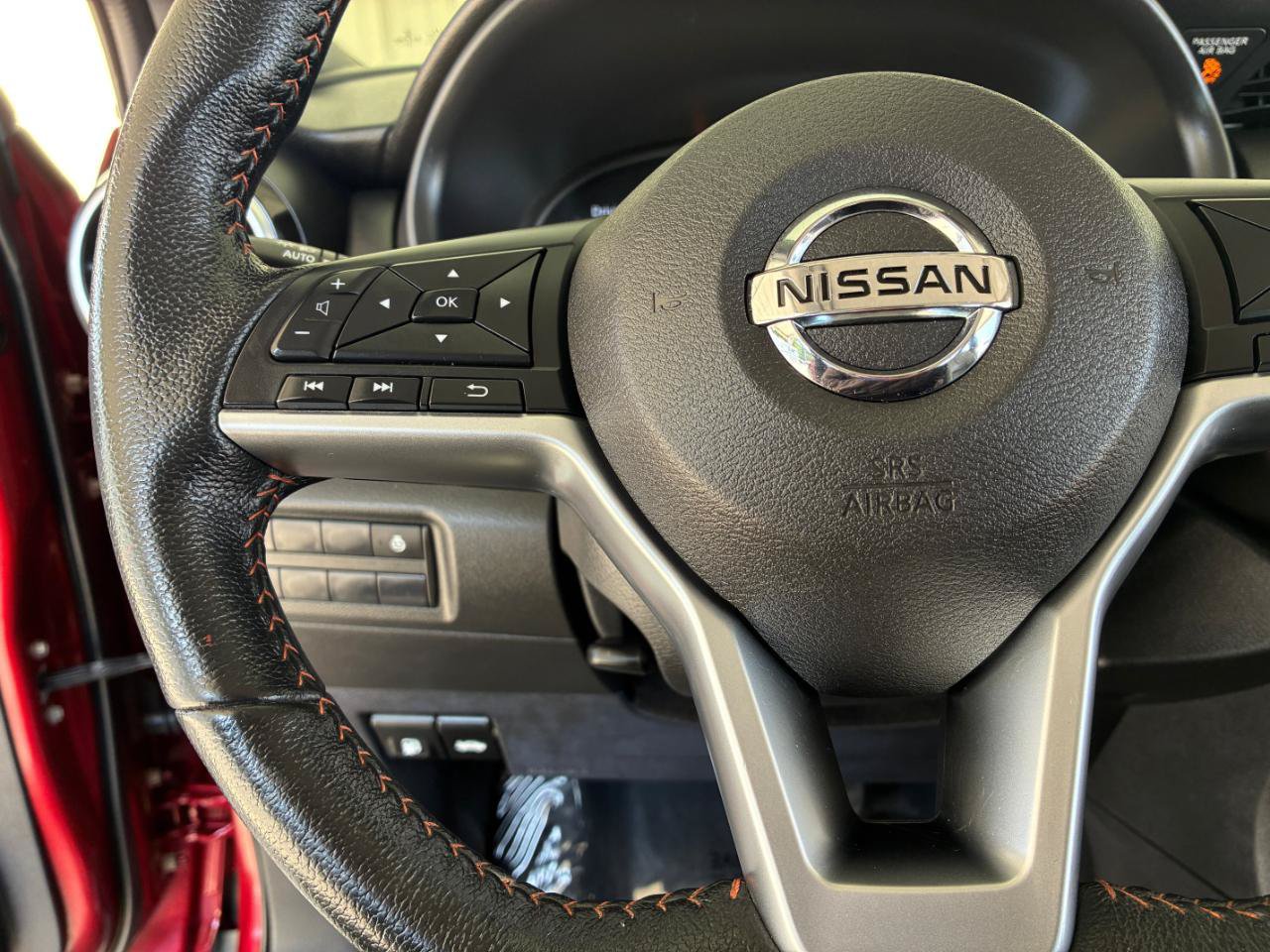 Used 2021 Nissan Kicks SR w/ SR Premium Package FWD image 23