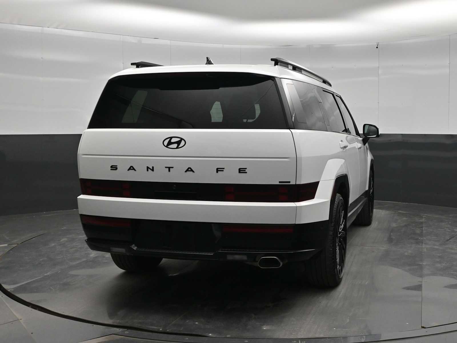 Used 2024 Hyundai Santa Fe Calligraphy AWD/4WD image 6