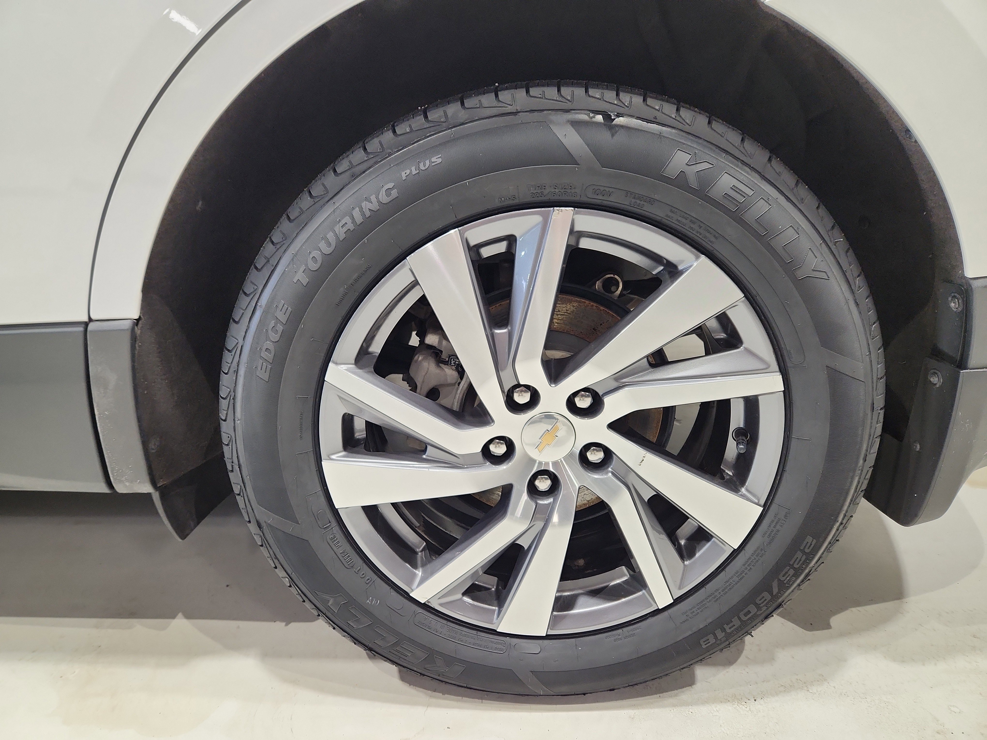 Used 2023 Chevrolet Equinox Premier image 22