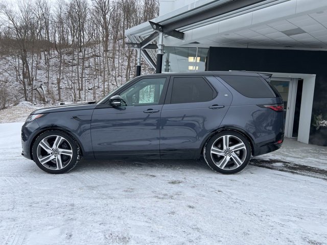 Used 2024 Land Rover Discovery Dynamic SE image 2